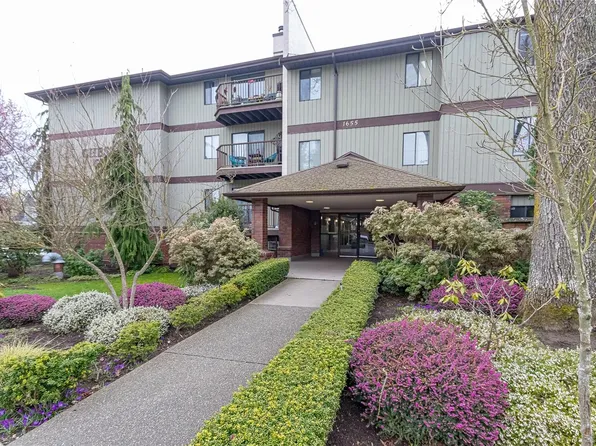 1655 Begbie St #314, Victoria, BC V8R 1L4