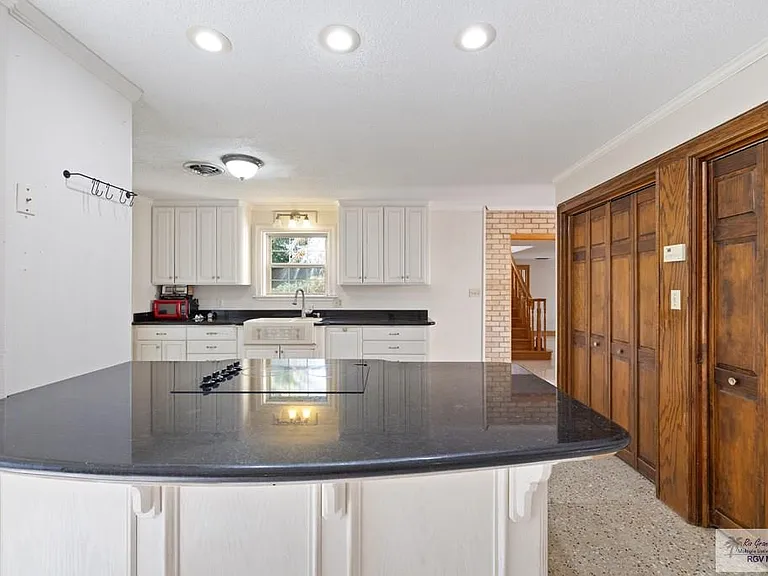27110 Bass Blvd — Photo 8