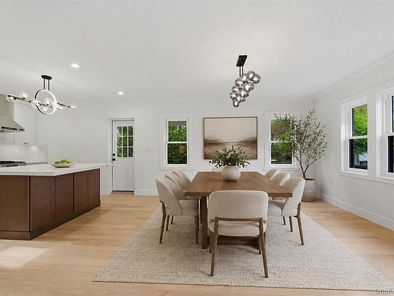 4th image of 40 Calhoun Avenue