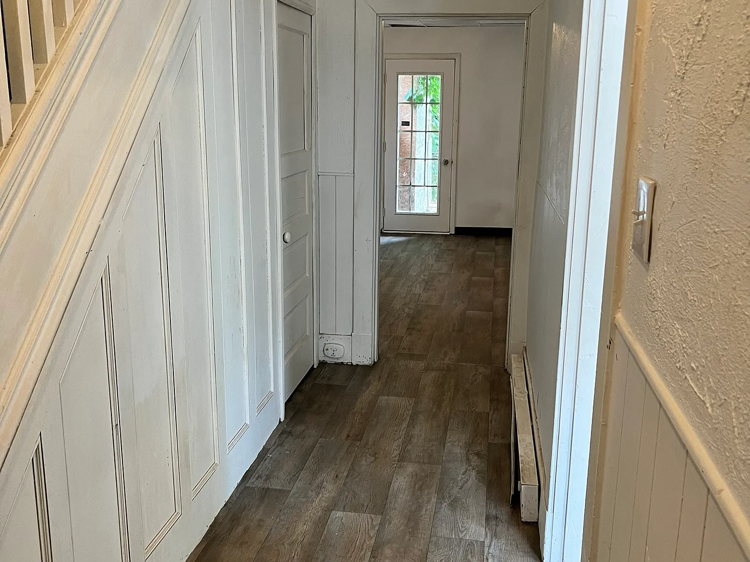 5 bed, 2112 sqft, $1,600 — Photo 2