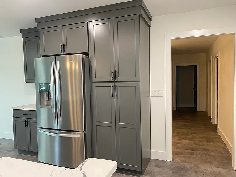 202 N Main St #B — Photo 3