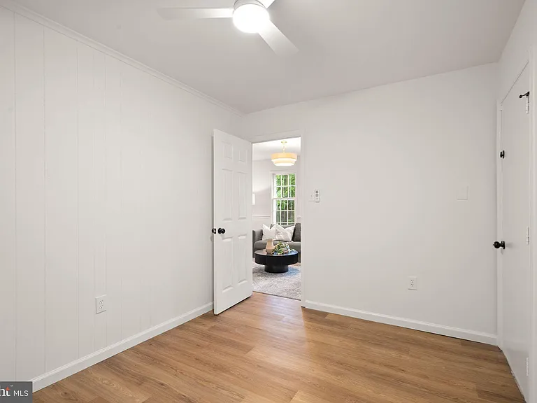 12312 Coleraine Ct — Photo 11
