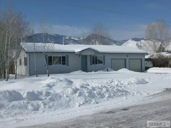 709 Willow Ave, Salmon, ID 83467