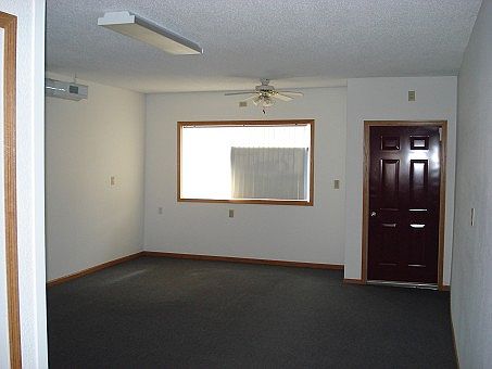 2nd image of 103 S Main St