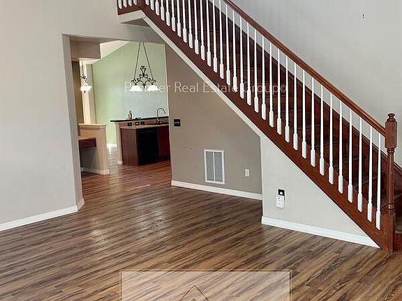 5th image of 6679 Bethesda Point Unit B-1