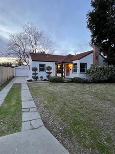 327 N Santa Ana Ave, Modesto, CA, 95354