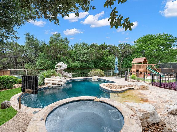 3rd image of 3102 Ivory Creek