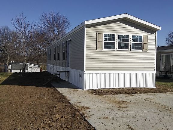2nd image of 11819 N Walrond Ave