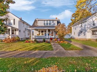 620 Oak St NW, New Philadelphia, OH