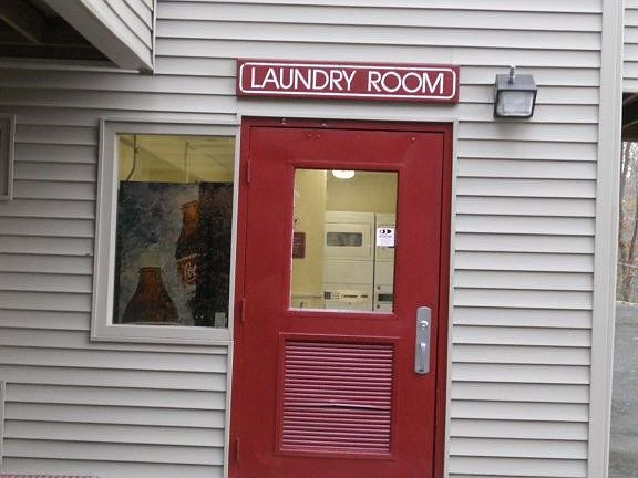 4th image of 497 E Pleasant St #152