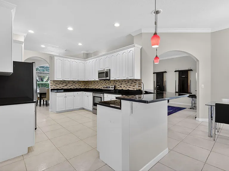 1500 Firethorn Dr — Photo 38
