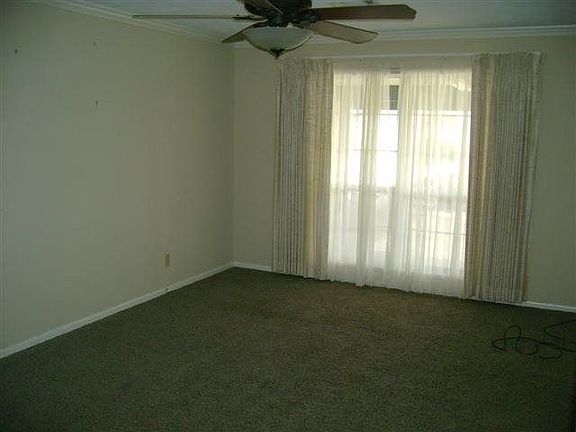 3rd image of 1008 N 30th St