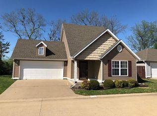 4522 W Bungalow Dr, Fayetteville, AR 72704