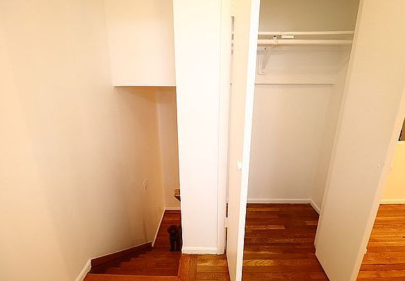 4th image of 665 Washington Ave APT 3