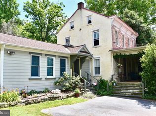 2812 Old Pricetown Rd, Temple, PA 19560