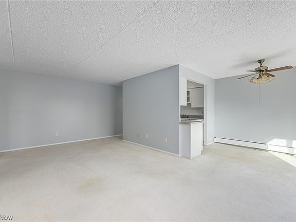 5th image of 521 Tollis Pkwy APT 298