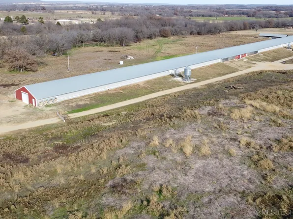30734 Cemetery Rd, Kinta, OK 74552