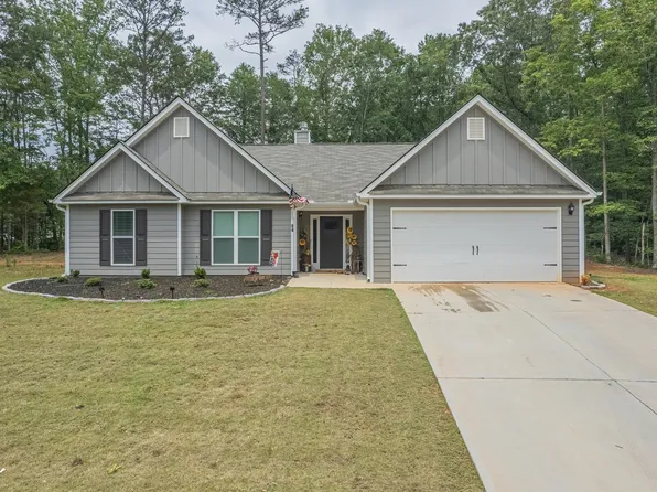 84 Southwood Dr, Danielsville, GA 30633