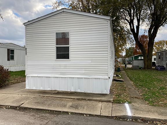 3rd image of 817 Nottinghame Ln