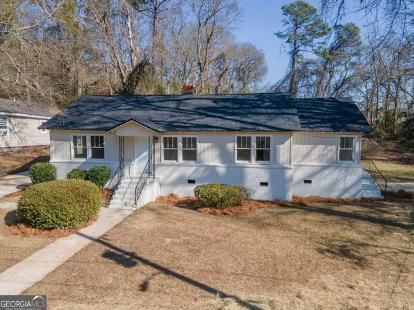 204 Cleaveland Dr, Lagrange, GA 30241