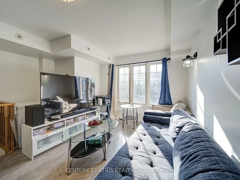 200 McLevin Ave #127 — Photo 9