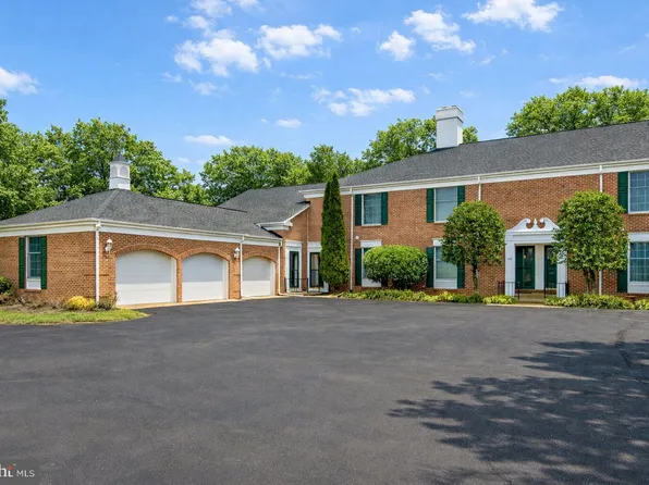 9518 Quail Hollow Dr APT 702, Saint Michaels, MD 21663