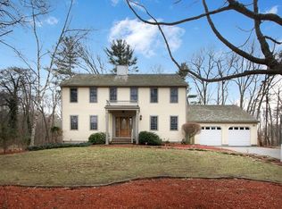 13 Queen Ann Ln, Norwell, MA 02061