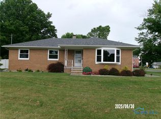 181 N Behlman Rd, Oak Harbor, OH 43449