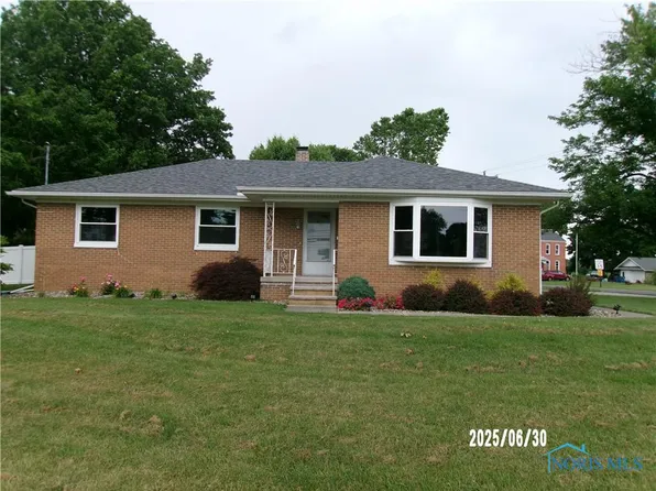 181 N Behlman Rd, Oak Harbor, OH 43449