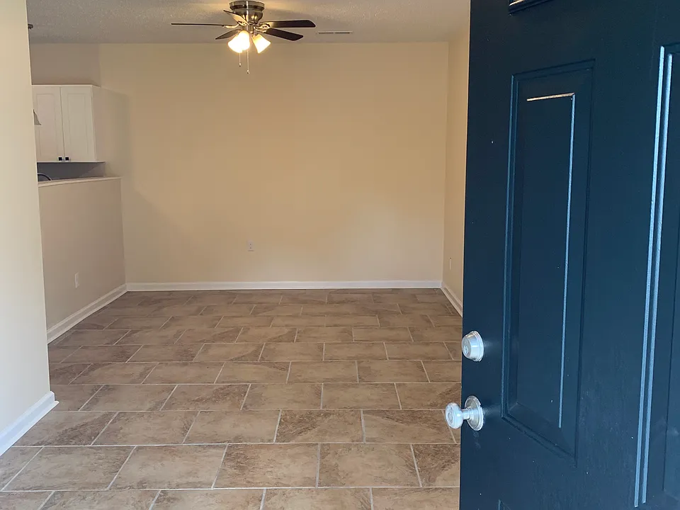 354 Baldwin St SE #BASEMENT