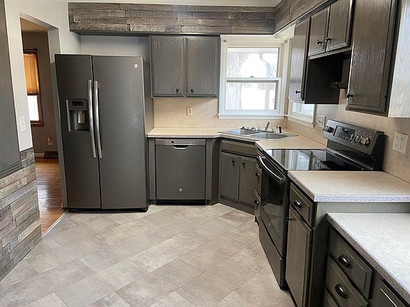 5th image of 307 Kufus Ave