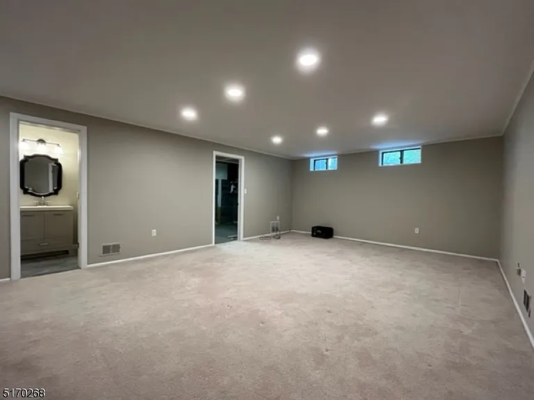 28 Brandywyne Dr — Photo 13