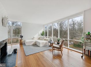 7304 Rippon Rd, Alexandria, VA 22307