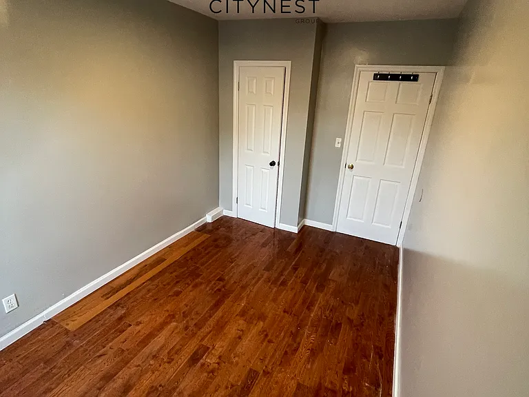 5214 4th Ave #2 — Photo 2