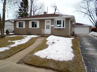 8625 15th Ave, Kenosha, WI 53143