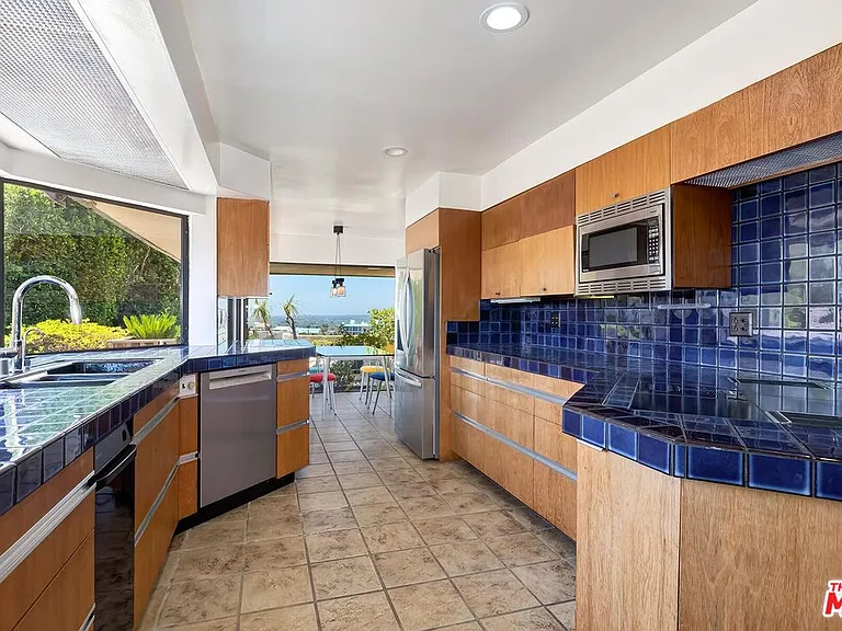 5311 Shenandoah Ave — Photo 6