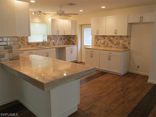 2nd image of 27720 Harold St