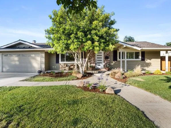 10466 E Estates Dr, Cupertino, CA 95014