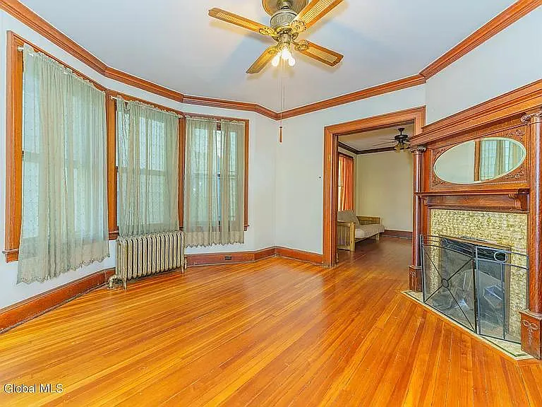 458 Hamilton St #1 — Photo 15