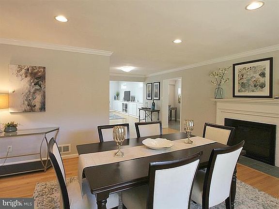 4th image of 3023 Cedarwood Ln