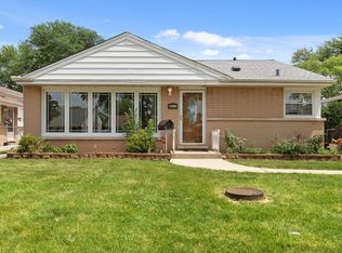 8837 N Merrill St, Niles, IL 60714