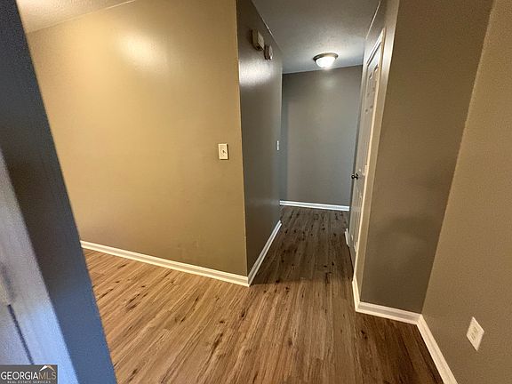 4th image of 1701 Claxton Dairy Rd APT D2