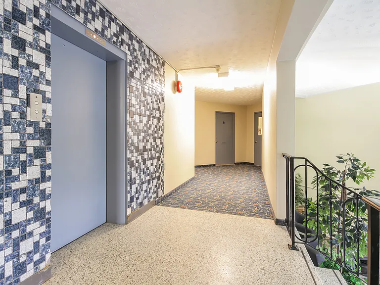 72 Alison Ave — Photo 6