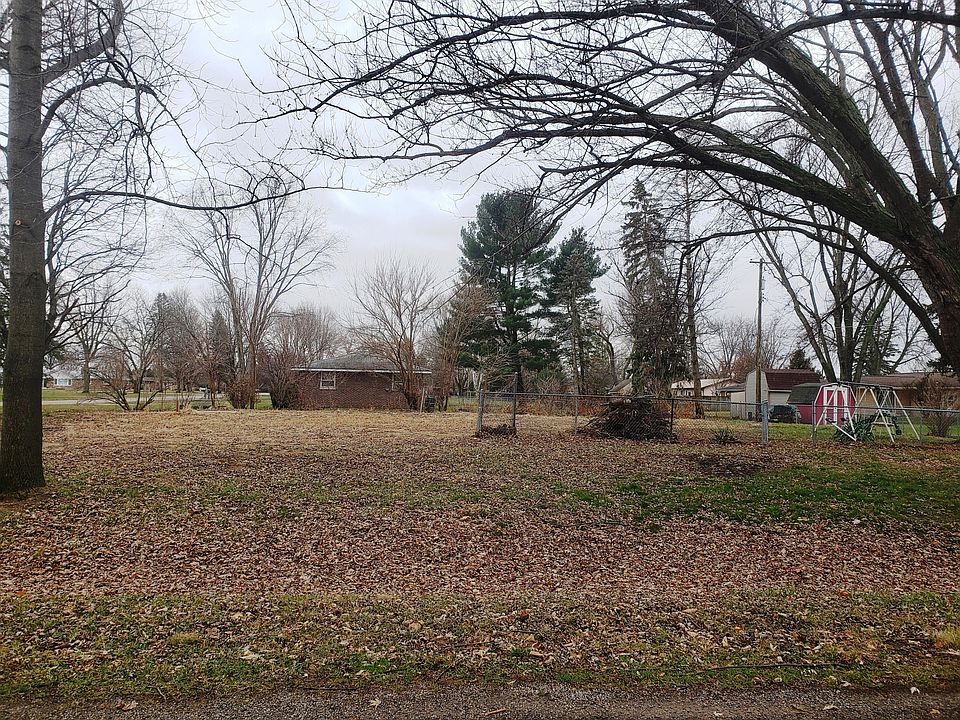 2nd image of 64550 W Northpark Dr