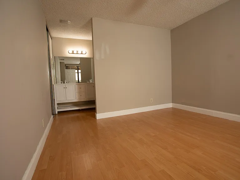2738 Carambola Cir S #1913 — Photo 17