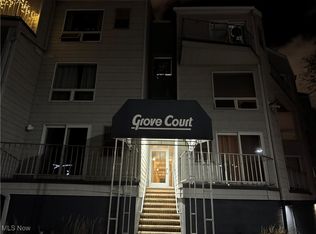 1900 Grove Ct APT 309, Cleveland, OH 44113