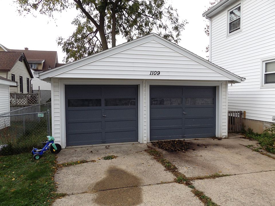 Upper/Lower Duplex 1109 N Morrison St Appleton WI Zillow