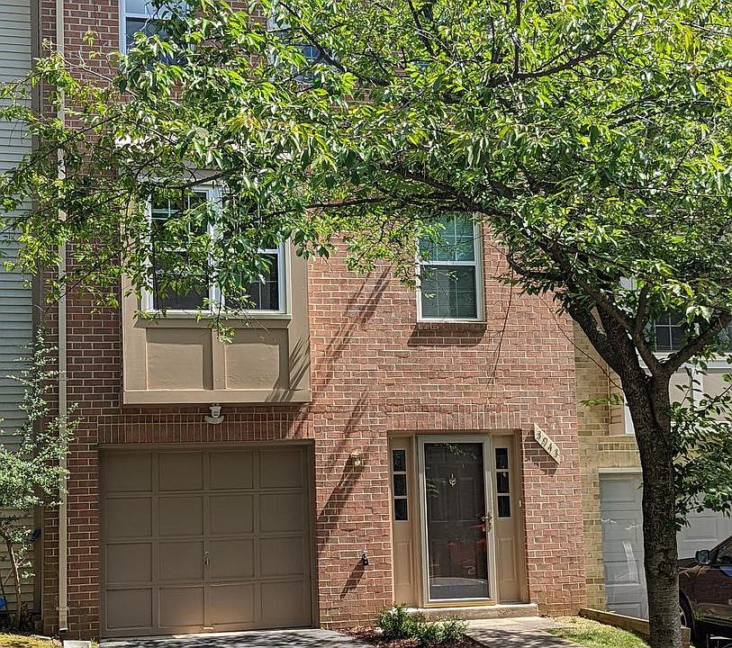 1st image of 3943 Collis Oak Ct