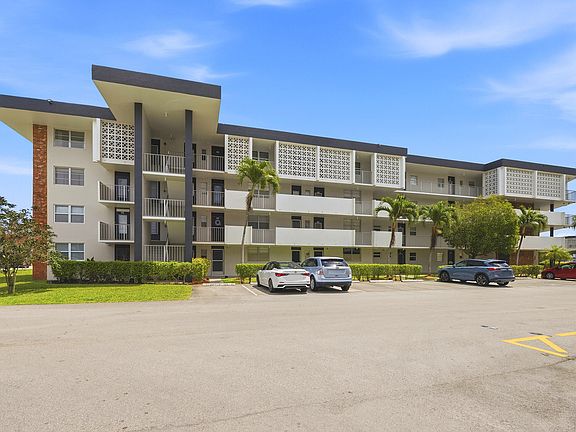 2nd image of 2991 NW 46th Avenue #303