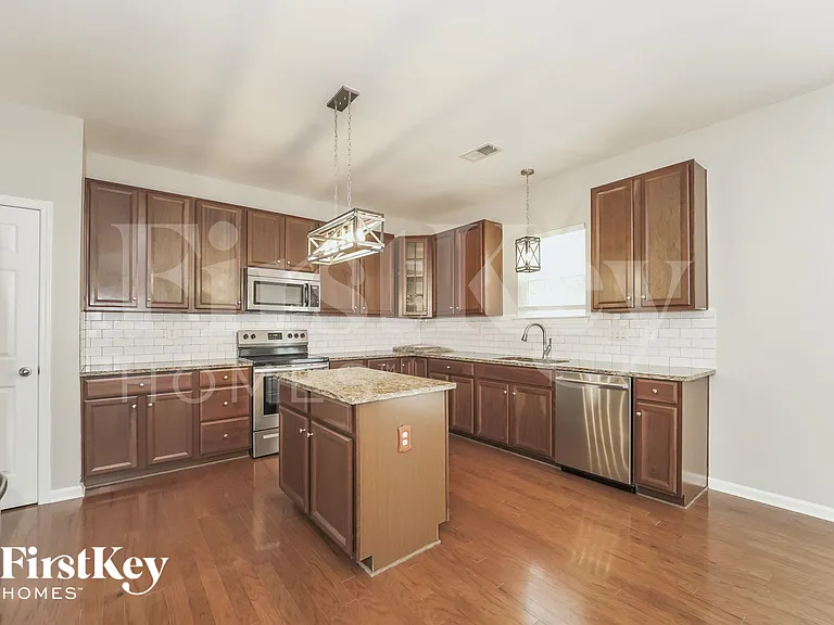 12204 Palomar Dr — Photo 6
